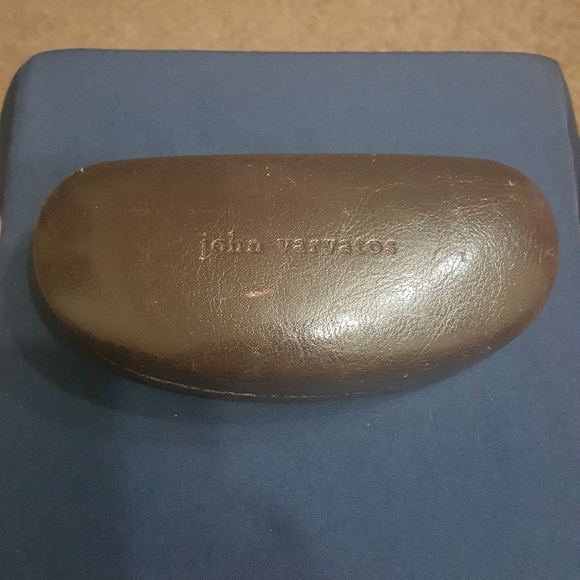 Sunglasses - Picture 8 of 8